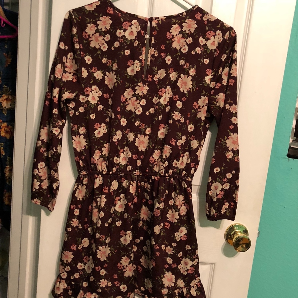 long sleeves maroon romper
